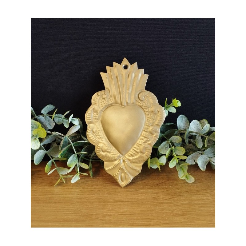 Décoration ex voto coeur et flamme or pâle- Coeur sacré 15x9,5